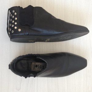 VINTAGE Abstrax - Black Leather Ankle Booties
